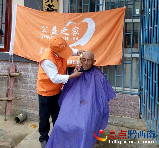 QQ截圖20151019140159.jpg