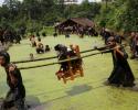 貴州劍河舉辦“抬狗節(jié)”民俗活動(dòng)